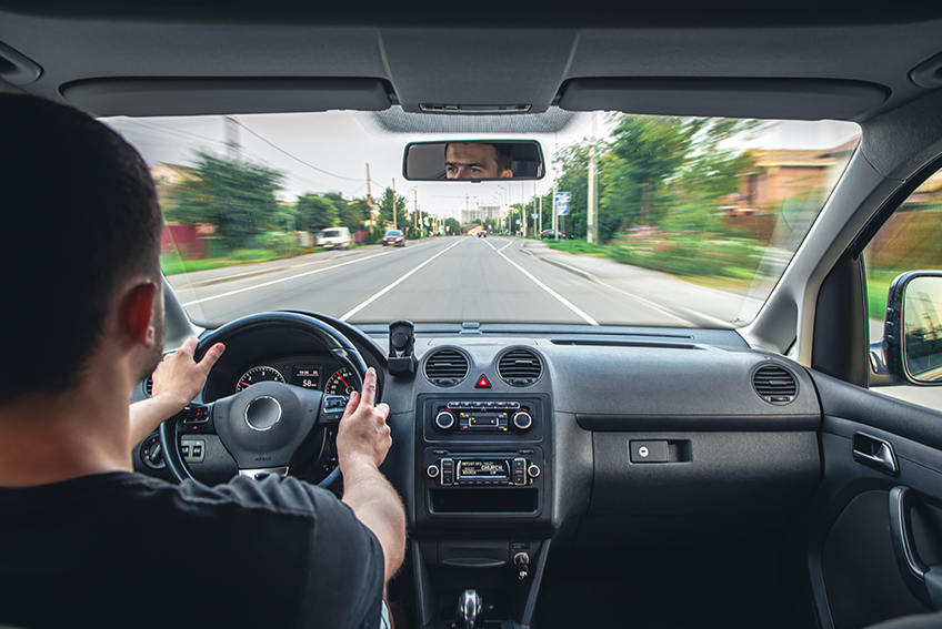 Aurillac Auto Expertise - Aurillac - CAMPAGNE« Conduisez comme une femme » : une campagne de l'association Victimes & Citoyens s'attaque aux stéréotypes de genre au volant