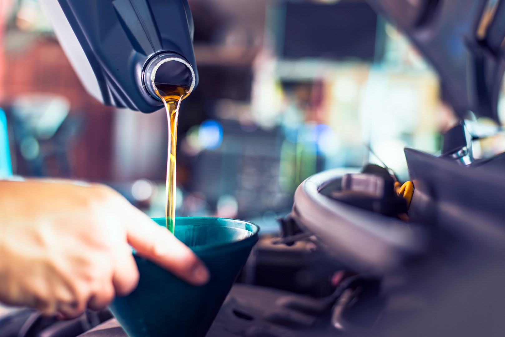 Aurillac Auto Expertise - Aurillac - Pourquoi une huile 5W-30 ne se résume plus à sa viscosité